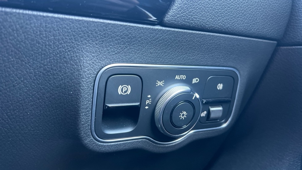 Used Mercedes-Benz GLA 2020 for sale - 76007630: Photo 35
