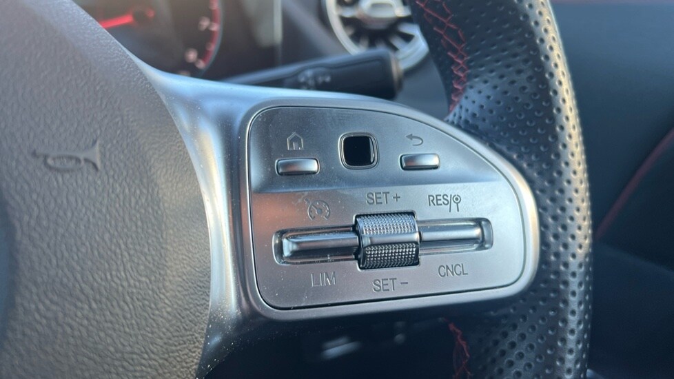 Used Mercedes-Benz GLA 2020 for sale - 76007630: Photo 36