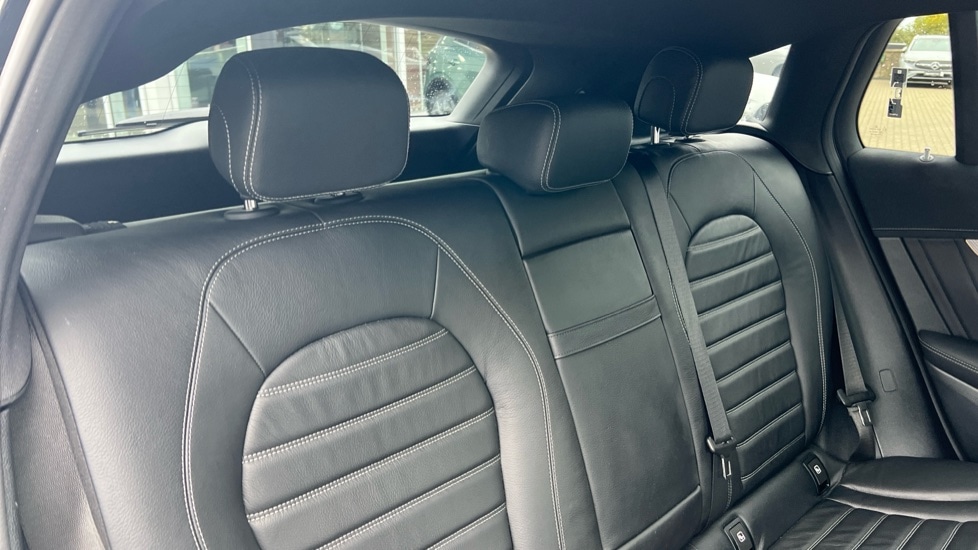 Used Mercedes-Benz EQC 2023 for sale - 76552465: Photo 15