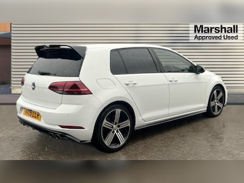 Used Volkswagen Golf 2019 for sale - 75775913: Photo