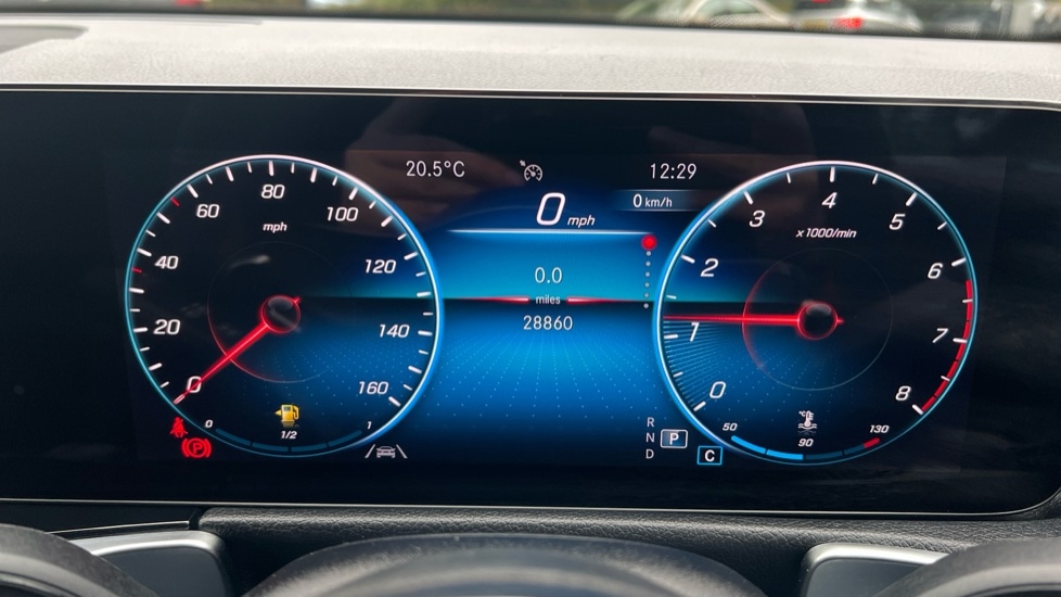 Used Mercedes-Benz GLB 2023 for sale - 77063279: Photo 16