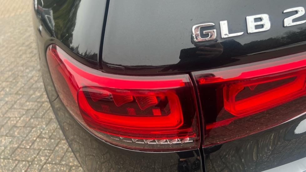 Used Mercedes-Benz GLB 2023 for sale - 77063279: Photo 21
