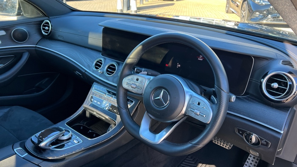 Used Mercedes-Benz E Class 2019 for sale - 76635686: Photo 3