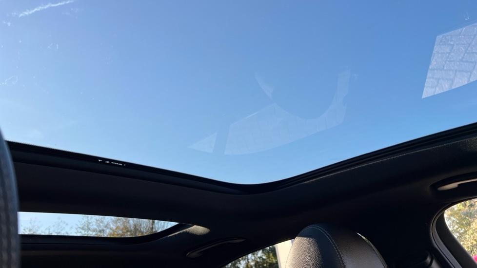 Used Mercedes-Benz E Class 2019 for sale - 76635686: Photo 32