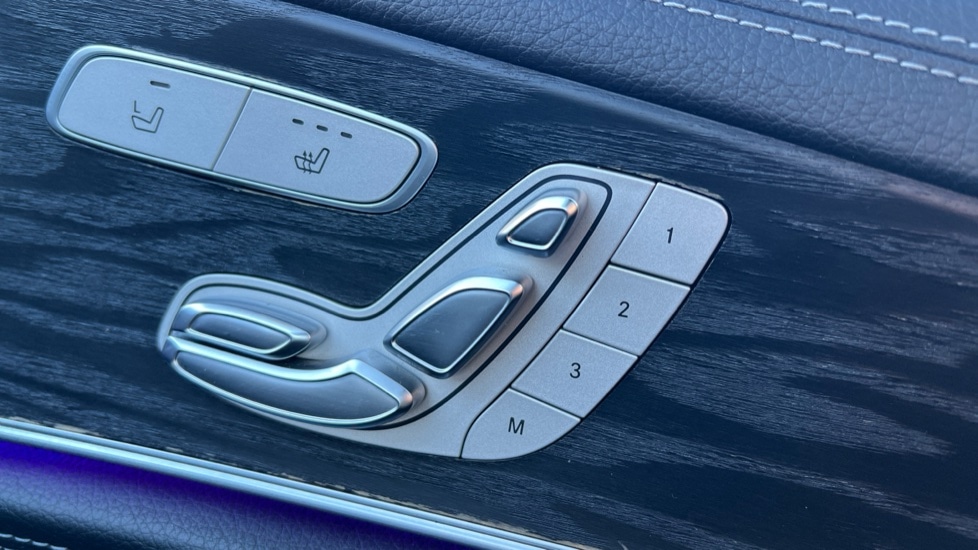 Used Mercedes-Benz E Class 2019 for sale - 76635686: Photo 34