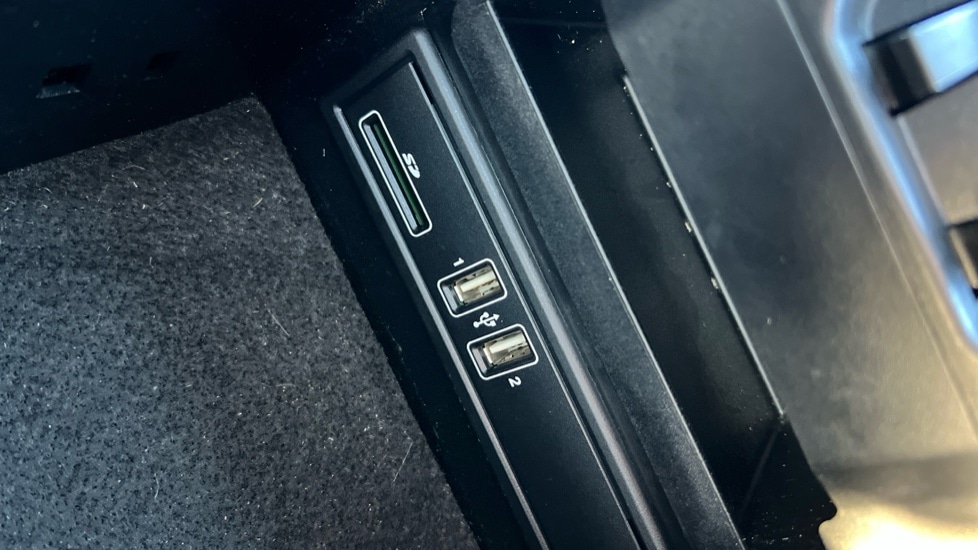 Used Mercedes-Benz E Class 2019 for sale - 76635686: Photo 47