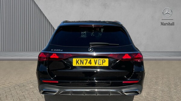 Used Mercedes-Benz E-Class 2024 for sale - 76130615: Photo 7