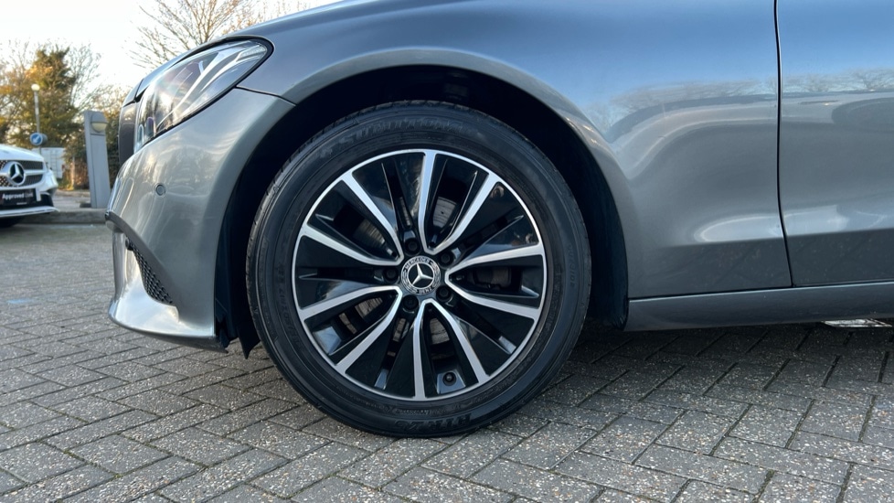 Used Mercedes-Benz C Class 2019 for sale - 76668170: Photo 25