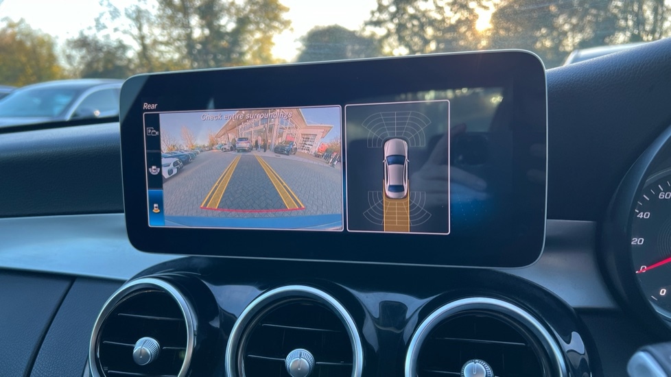 Used Mercedes-Benz C Class 2019 for sale - 76668170: Photo 39