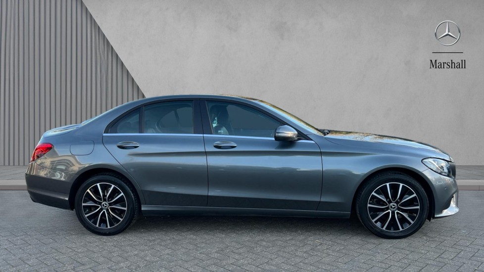 Used Mercedes-Benz C Class 2019 for sale - 76668170: Photo 4