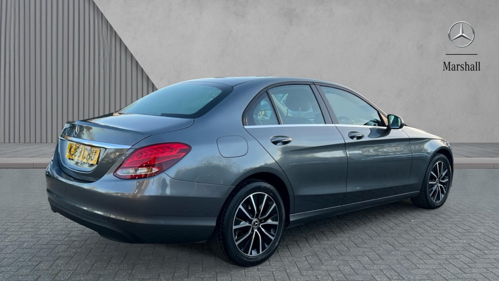 Used Mercedes-Benz C Class 2019 for sale - 76668170: Photo 9