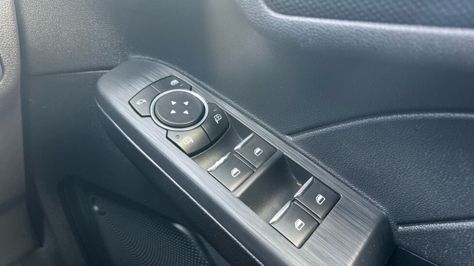 Used Ford Kuga 2021 for sale - 76248609: Photo 29