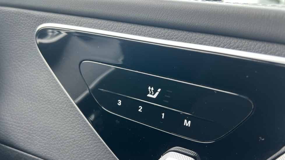 Used Mercedes-Benz C Class 2022 for sale - 76434721: Photo 36