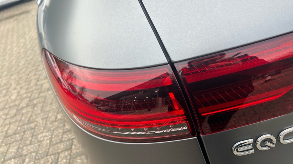 Used Mercedes-Benz EQC 2022 for sale - 76881945: Photo 21