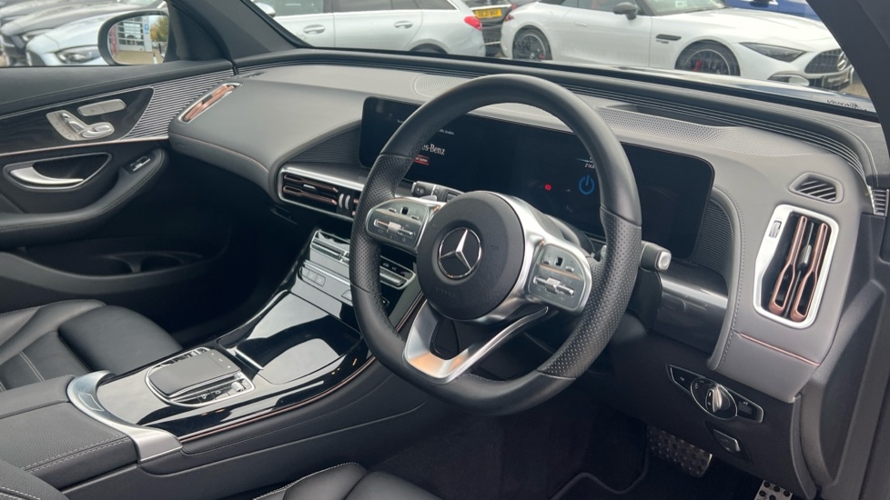 Used Mercedes-Benz EQC 2022 for sale - 76881945: Photo 3