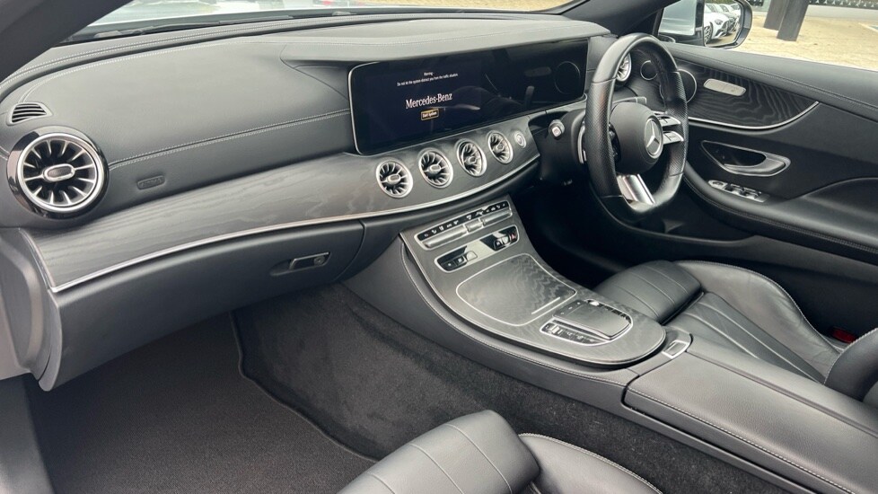 Used Mercedes-Benz E-Class 2021 for sale - 76061950: Photo 11