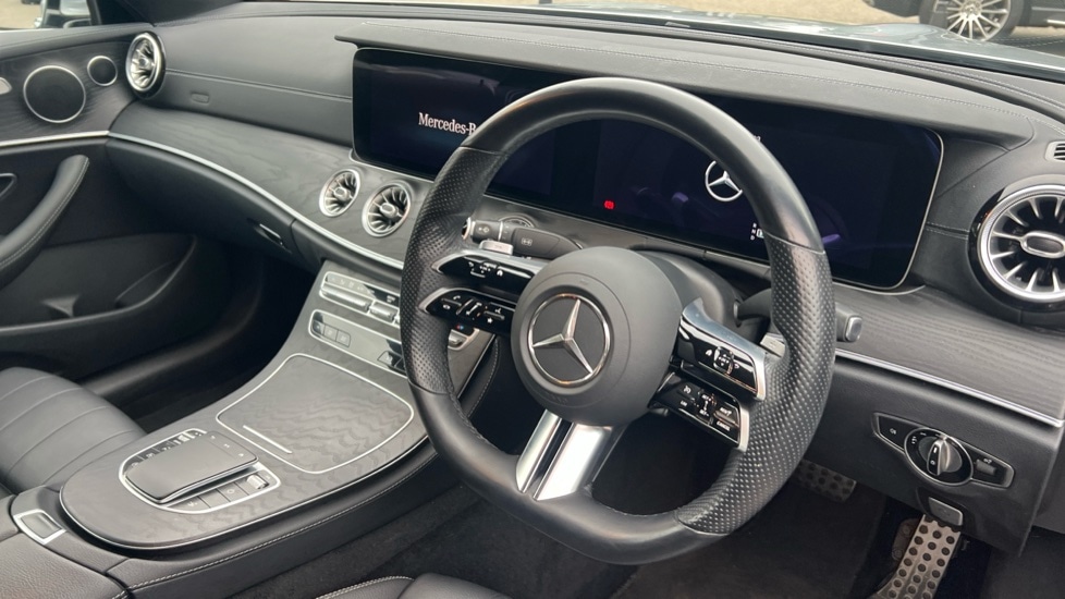Used Mercedes-Benz E-Class 2021 for sale - 76061950: Photo 3
