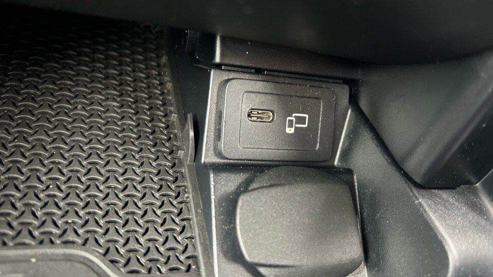 Used Mercedes-Benz E-Class 2021 for sale - 76061950: Photo 45
