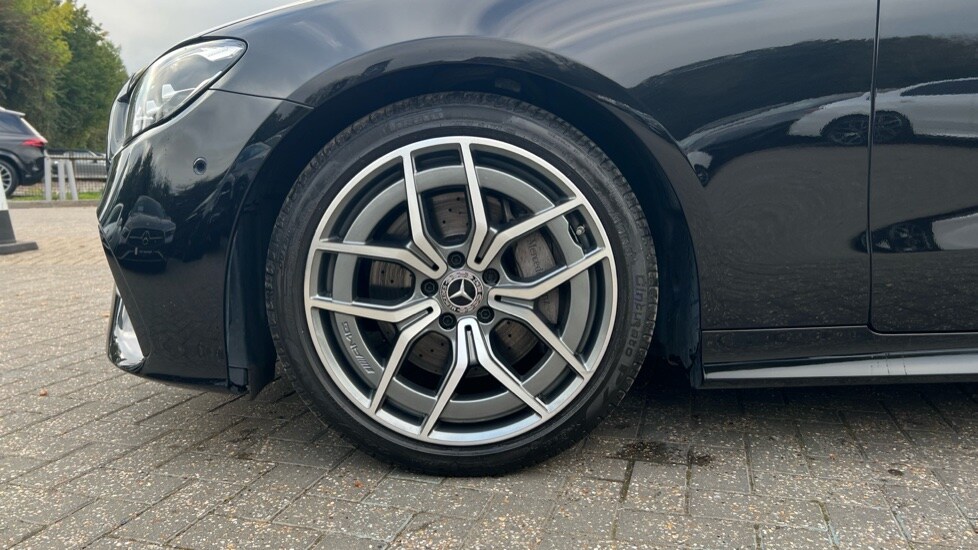 Used Mercedes-Benz E Class 2023 for sale - 76321860: Photo 25
