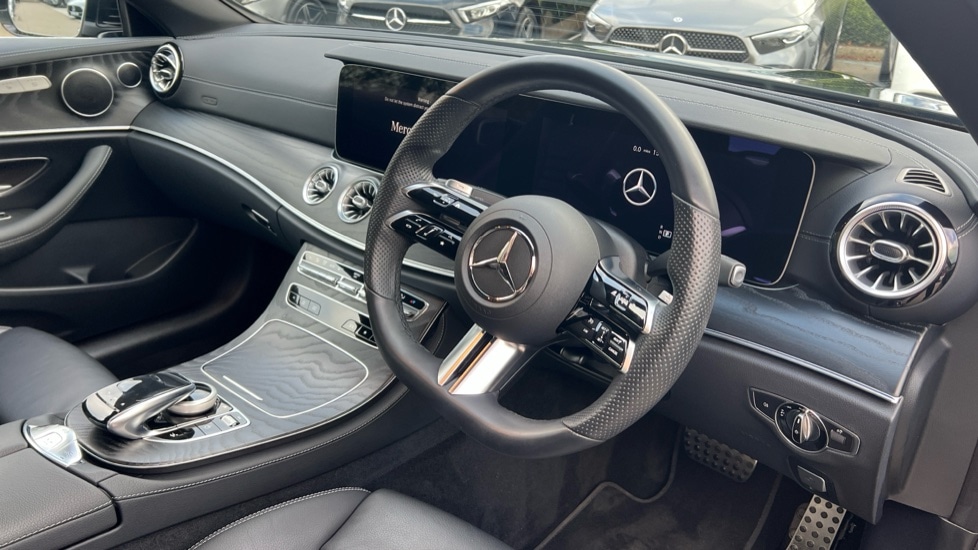 Used Mercedes-Benz E Class 2023 for sale - 76321860: Photo 3