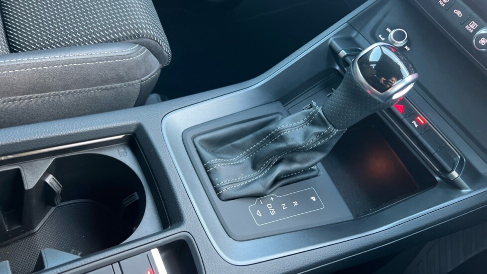 Used Audi Q3 2019 for sale - 76623626: Photo 23