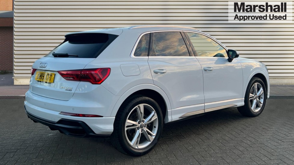 Used Audi Q3 2019 for sale - 76623626: Photo 3