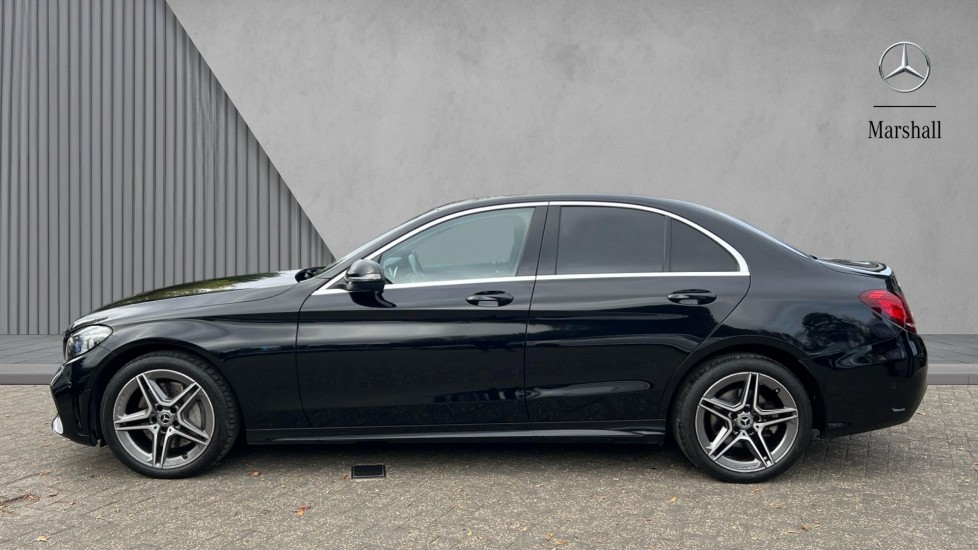 Used Mercedes-Benz C Class 2021 for sale - 76647800: Photo 10