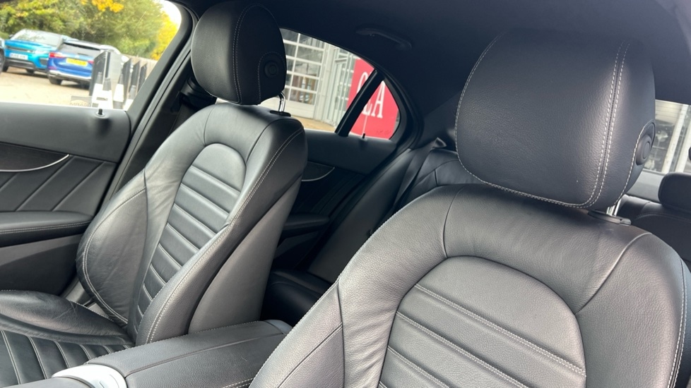 Used Mercedes-Benz C Class 2021 for sale - 76647800: Photo 14