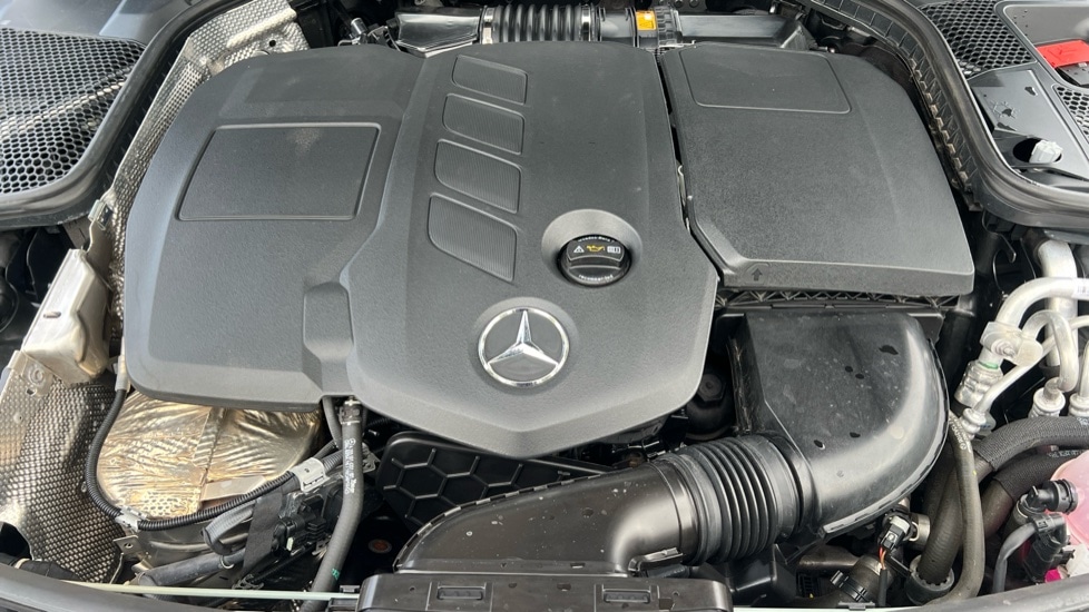 Used Mercedes-Benz C Class 2021 for sale - 76647800: Photo 19