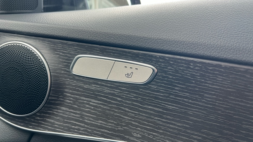 Used Mercedes-Benz C Class 2021 for sale - 76647800: Photo 32