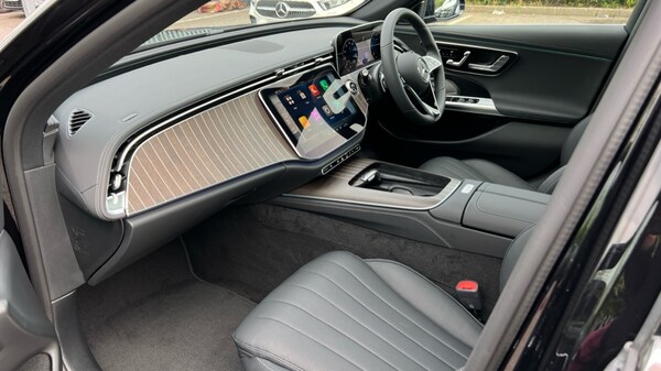 Used Mercedes-Benz E-Class 2025 for sale - 75472552: Photo 11