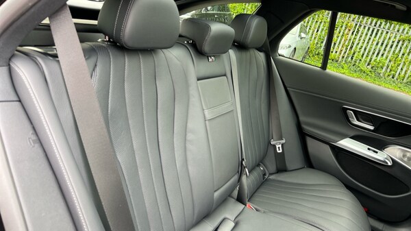 Used Mercedes-Benz E-Class 2025 for sale - 75472552: Photo 15