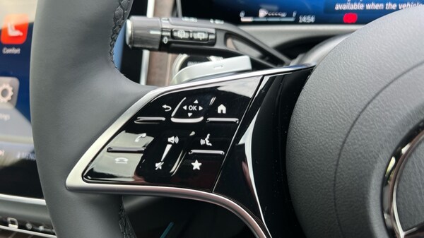 Used Mercedes-Benz E-Class 2025 for sale - 75472552: Photo 36