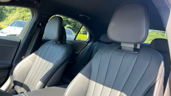 Used Mercedes-Benz E-Class 2024 for sale - 75472394: Photo 14
