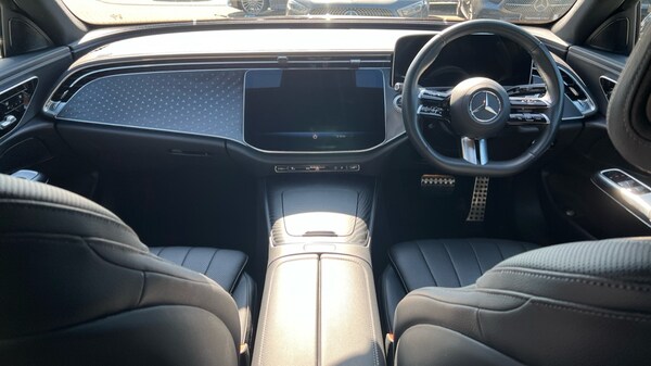 Used Mercedes-Benz E-Class 2024 for sale - 75472394: Photo 23