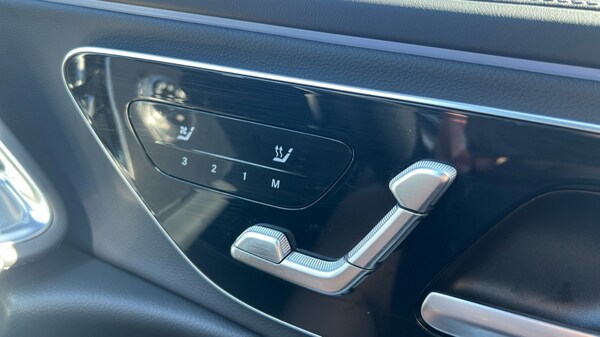 Used Mercedes-Benz E-Class 2024 for sale - 75472394: Photo 32