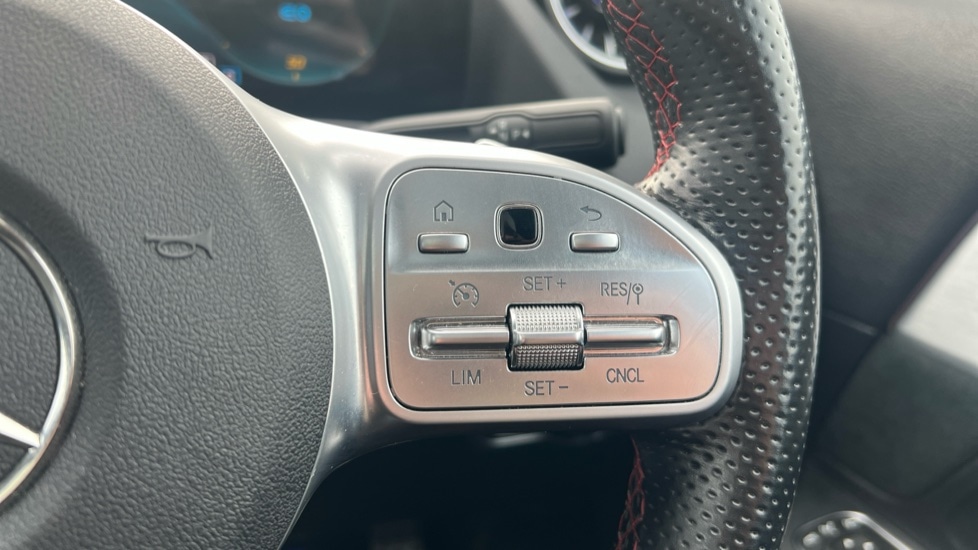 Used Mercedes-Benz EQA 2021 for sale - 76044452: Photo 37
