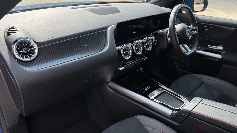Used Mercedes-Benz GLA 2025 for sale - 76146013: Photo 11