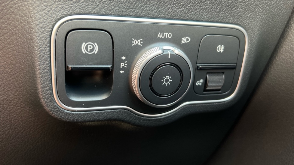 Used Mercedes-Benz GLA 2025 for sale - 76146013: Photo 59