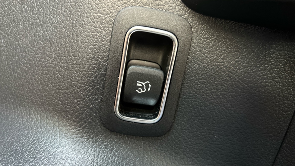 Used Mercedes-Benz GLA 2025 for sale - 76146013: Photo 60