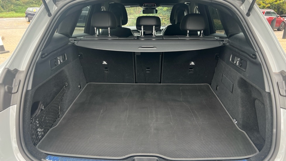 Used Mercedes-Benz GLC 2024 for sale - 76390061: Photo 18