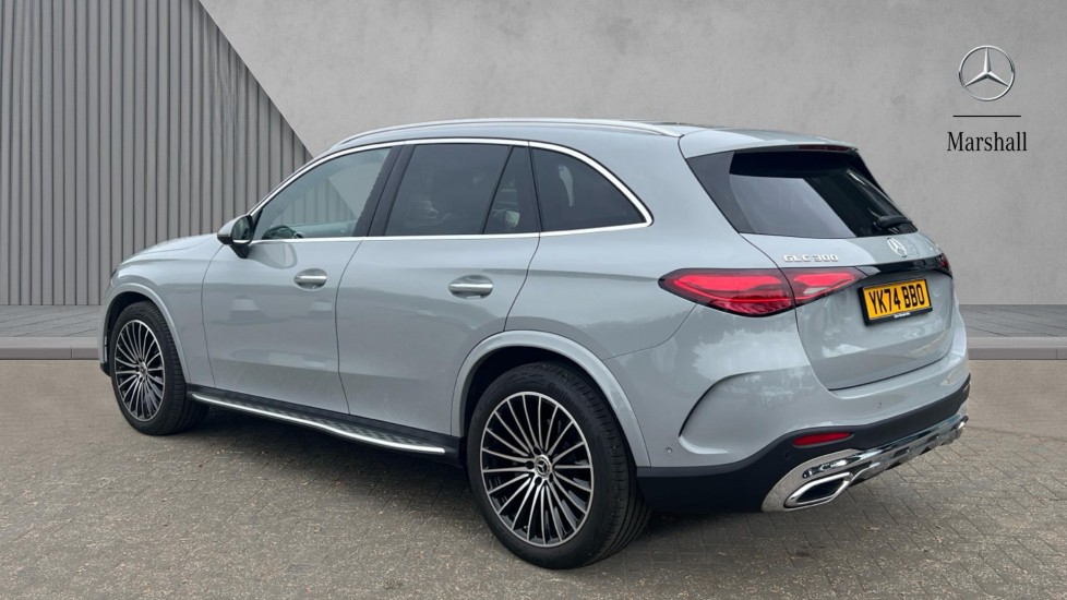 Used Mercedes-Benz GLC 2024 for sale - 76390061: Photo 2