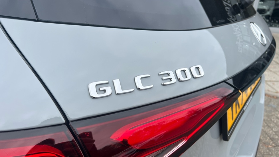 Used Mercedes-Benz GLC 2024 for sale - 76390061: Photo 22