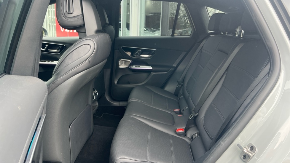 Used Mercedes-Benz GLC 2024 for sale - 76390061: Photo 24