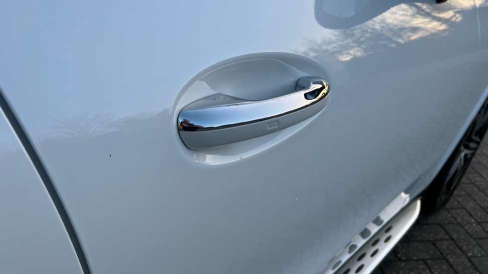 Used Mercedes-Benz GLC 2024 for sale - 76977671: Photo 30