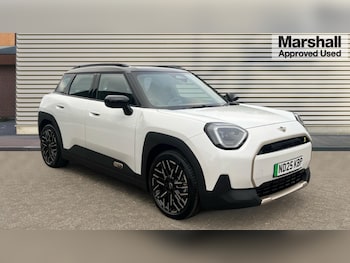 2025 - 160kW SE Exclusive 54kWh 5dr Auto