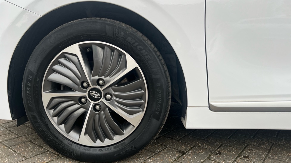 Used Hyundai IONIQ 2020 for sale - 76493900: Photo 17