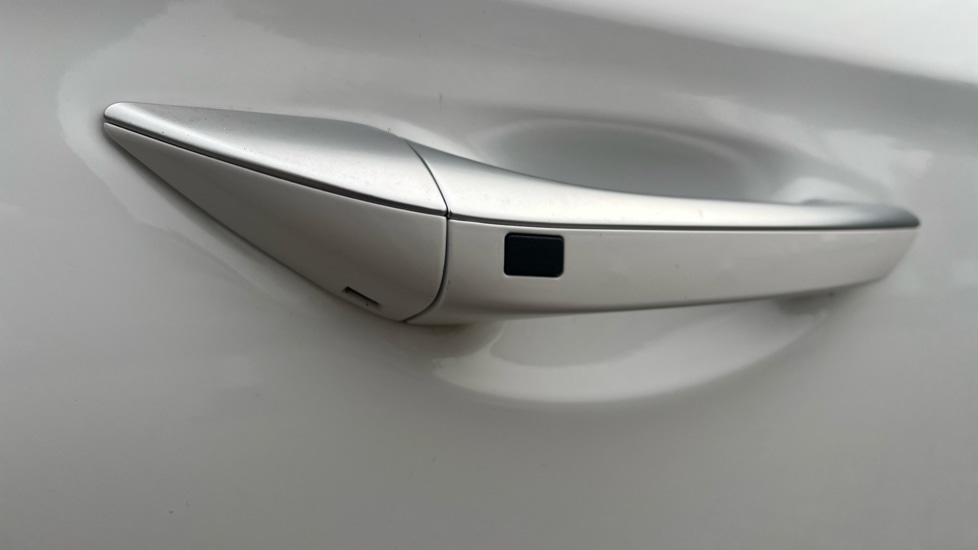 Used Hyundai IONIQ 2020 for sale - 76493900: Photo 24