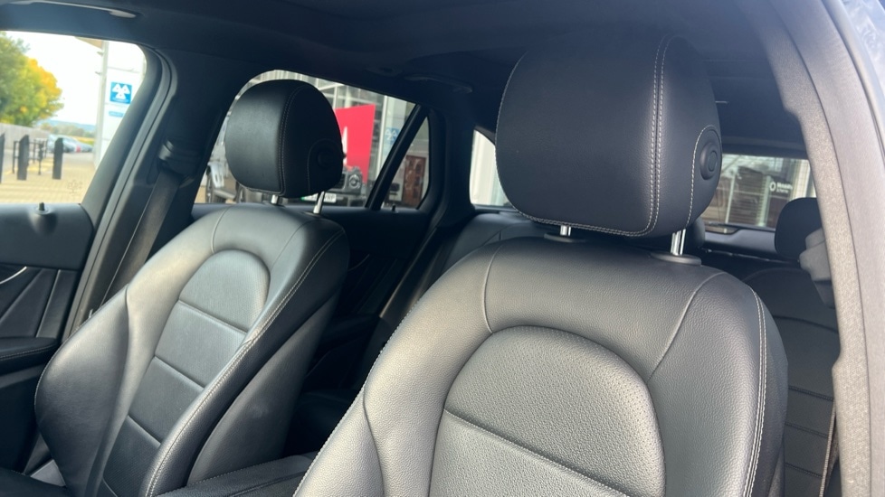 Used Mercedes-Benz GLC 2018 for sale - 76074419: Photo 14