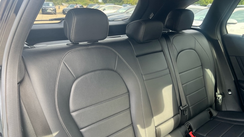 Used Mercedes-Benz GLC 2018 for sale - 76074419: Photo 15